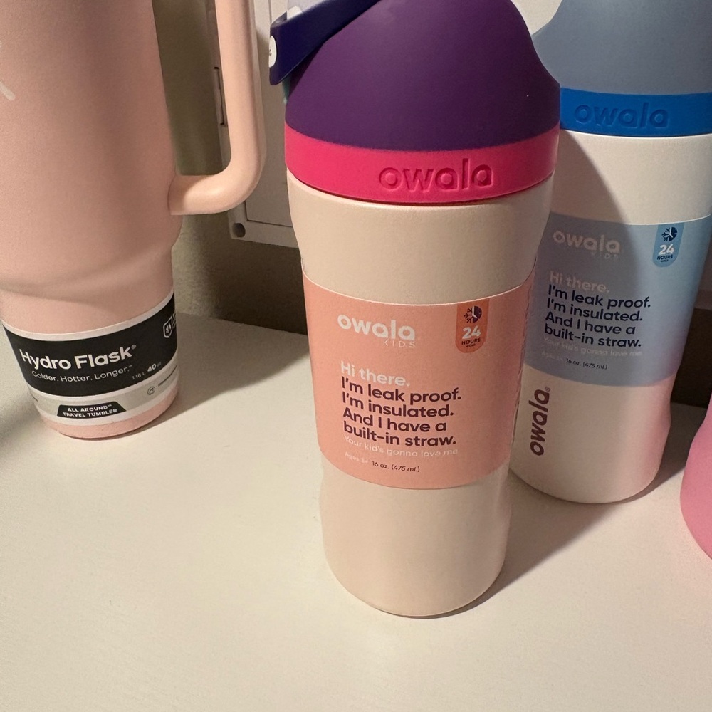 Owala Leak-Proof Water Bottle Collection - Pink, Purple, Blue - Picture 3 of 6